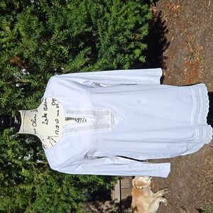 LRL ▪︎ Women's White Tunic with Lace Detail, Size L